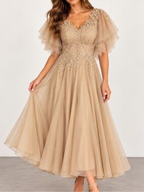 Champagne Beige Lace & Chiffon Formal Dress – Adjustable Corset Back- NWOT